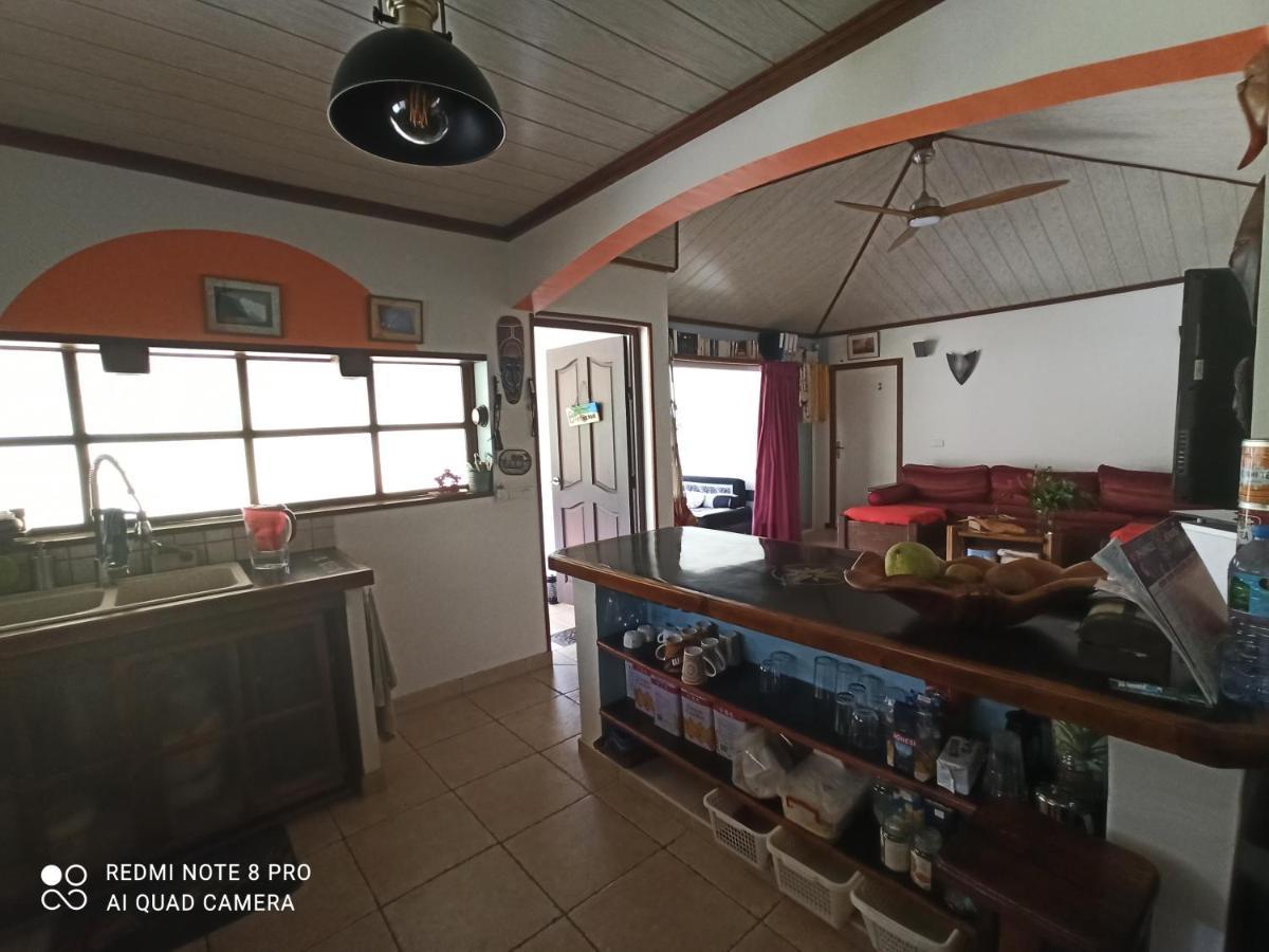 La Maison Du Voyage Tevaitoa Экстерьер фото